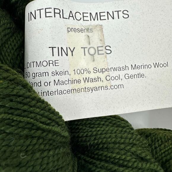 Interlacements Tiny Toes Yarn Hand Dyed Judy Ditmore Green SuperWash Merino Wool - Picture 3 of 9